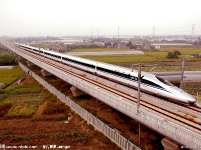 <i style='color:red'>烟台鲁蒙</i>喷涂聚脲涂料能在复杂环境下形成坚韧的保护层