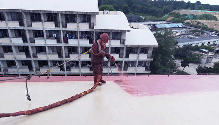 烟台大学钢结构屋面采用鲁蒙喷涂聚脲